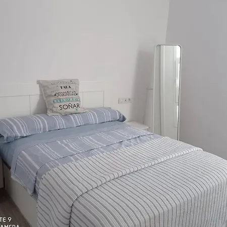 Precioso Con Terraza En * Teguise (Lanzarote)