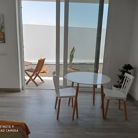 Precioso Con Terraza En Teguise Apartment
